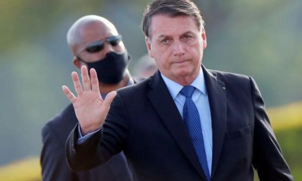 Μπολσονάρο: "Οι πνεύμονες μου έχουν μούχλα"